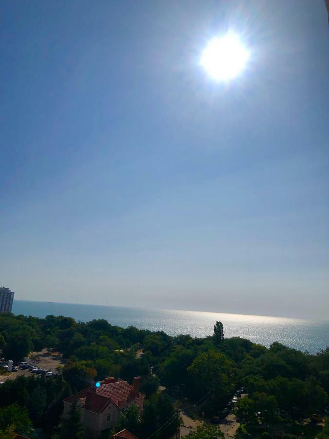 Литературная Улица Апартаменты Odessa Ngoại thất bức ảnh